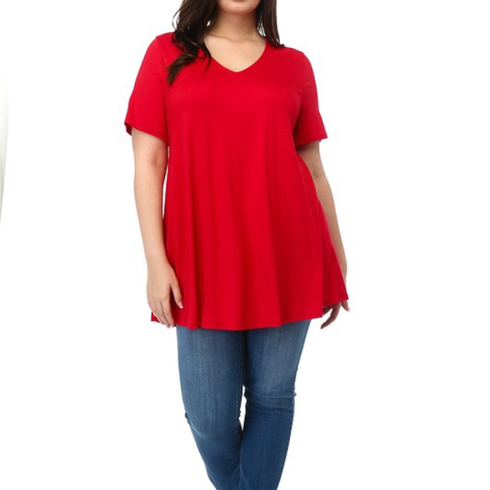 Plus Size Red V-Neck Keyhole Ring Back Tee